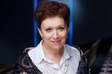 portret profesor Lucyny Woźniak – Prorektor ds. Nauki Uniwersytetu Medycznego w Łodzi
